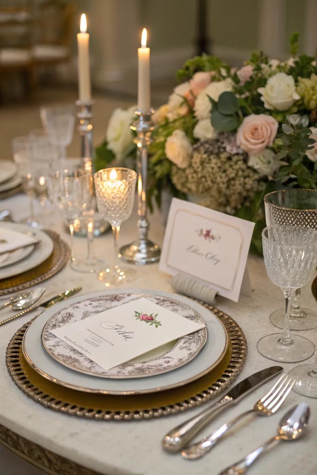 Sophisticated place settings for a personal touch