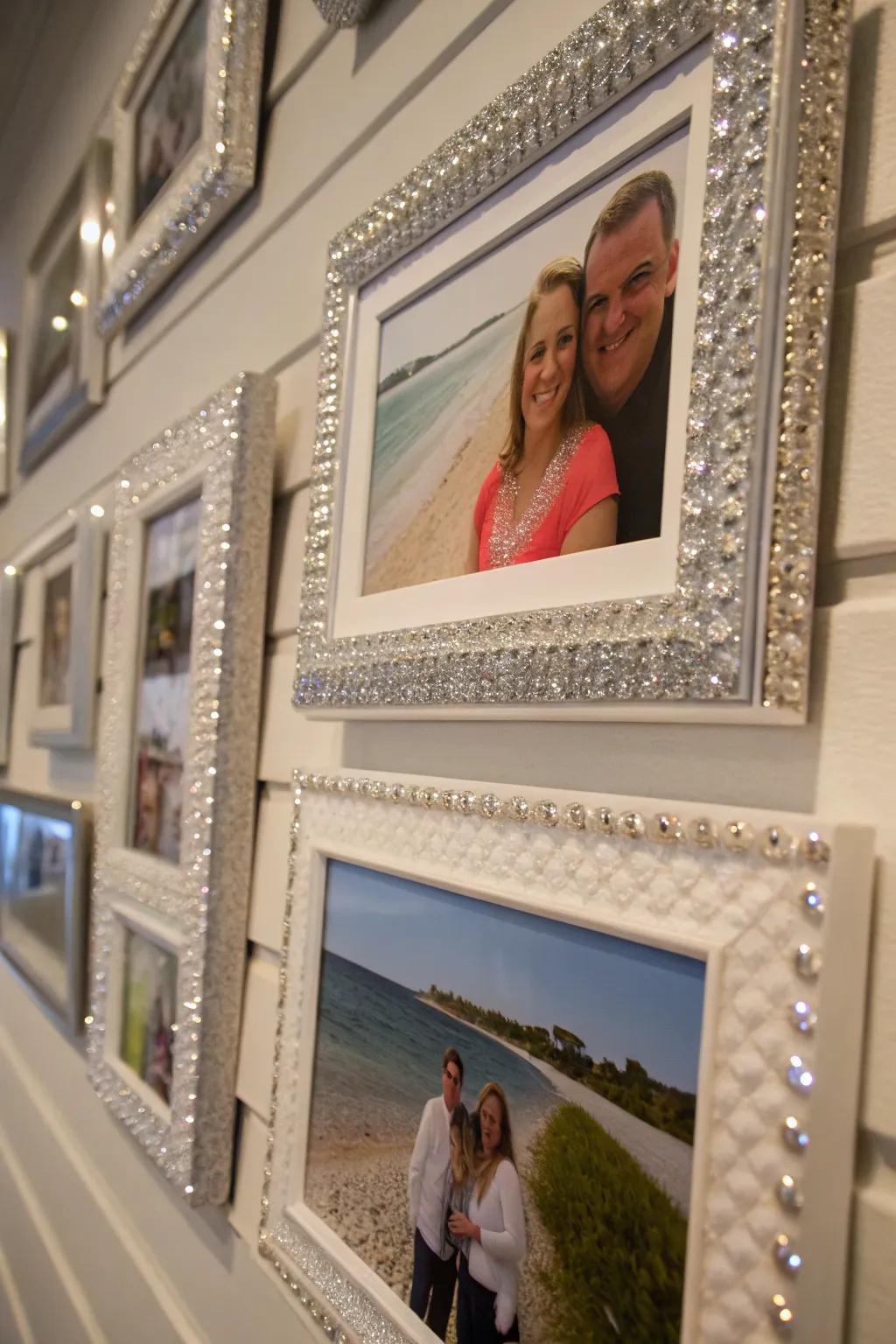 Island rhinestones accentuate treasured memories.